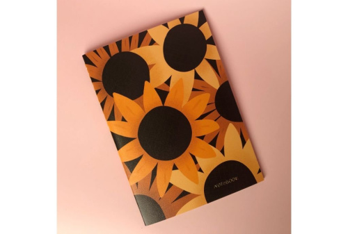 Тетрадь нелинованная Sunflower А5 24 л 90 г, скругленные края, бумага слоновая кость, сшивка