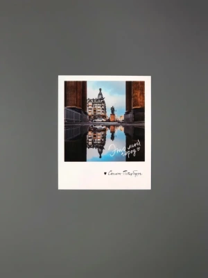 Открытка "Отражение. Дом книги" фото