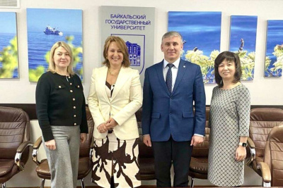 В БГУ обсудили совместные планы со Сбербанком / ЯСИА   