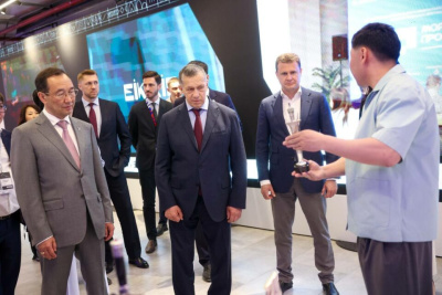 Делегаты из 36 регионов РФ и зарубежных стран участвуют в форуме креативных индустрий в Якутске / ЯСИА Якутск Якутск Республика Саха (Якутия)