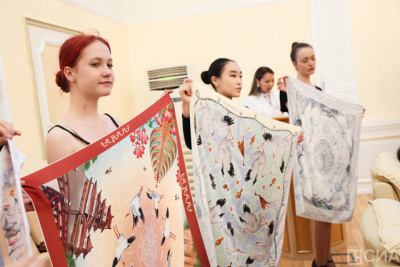 В Якутске наградили победителей конкурса «Белый мир Арктики через призму детской книги» / Мария Горохова   