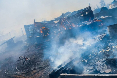 Названа предварительная причина пожара в Нижнем Бестяхе / ЯСИА   