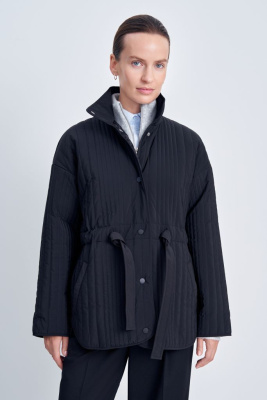 Утепленная куртка с воротником-стойкой