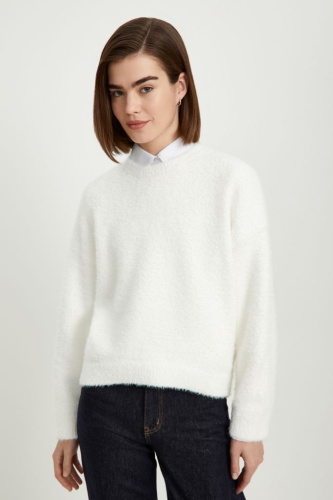 Джемпер свободного силуэта с объемными рукавами