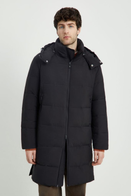 Пуховое пальто с воротником-стойкой