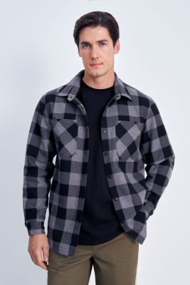 Утепленная рубашка с карманами