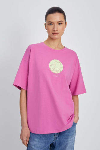 Футболка с принтом