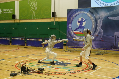 В Якутске прошел турнир по фехтованию на саблях / ЯСИА Якутск Якутск Республика Саха (Якутия)