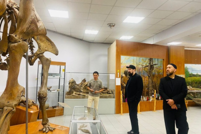 Башкирская группа AY YOLA посетила Якутский музей истории и культуры народов Севера / ЯСИА   