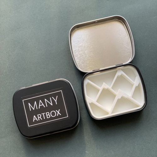 Палетка для красок "Горы" 6х5 см, цвет черный, пластик белый