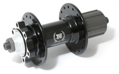 Задняя втулка Novatec D142SBT IS6 (черный эксцентрик 9 мм 32)