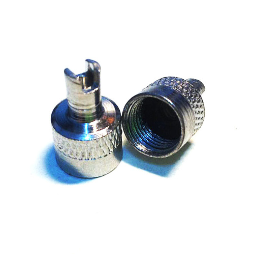 Колпачок ACME на автомобильный ниппель с ключом для золотника (серебристый)