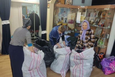 Жители Айхала отправили гуманитарную помощь в ДНР и ЛНР / ЯСИА   