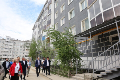 Острой проблемой при проведении капремонта в домах остается недоверие жильцов к подрядчикам / Нарыйа Пахомова   