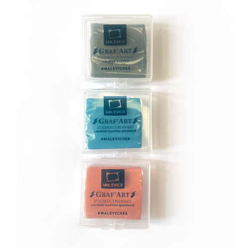 Клячка Малевичъ в пластиковом футляре, цветная