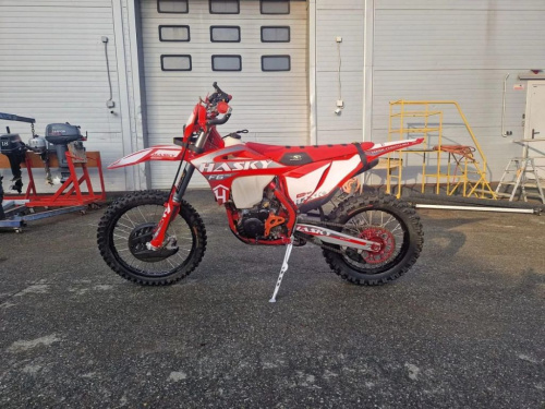 Мотоцикл кроссовый эндуро HASKY F6 Pro Racing 174NB 300 2023 Б/У