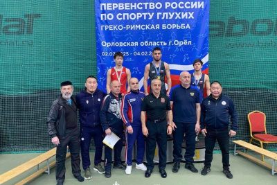 Три медали принесли якутяне с юниорского первенства России по греко-римской борьбе / Дьулустаан Сергеев   