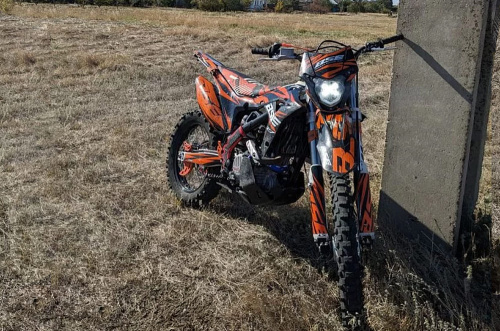 Мотоцикл кроссовый эндуро BSE Z7 2.0 Б/У
