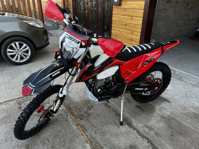 Мотоцикл кроссовый эндуро ZUUMAV K8 (NB-300) Б/У