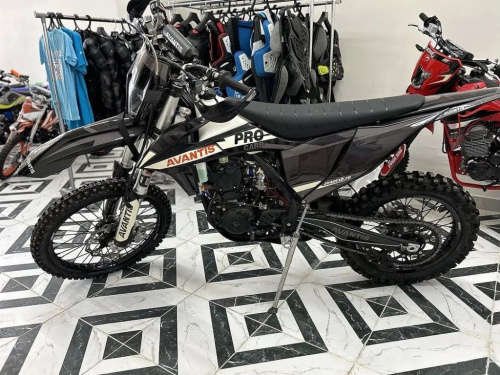 Мотоцикл кроссовый эндуро AVANTIS 300 PRO CARB FCR EXCLUSIVE (NC300-S/182MM) ARS Б/У