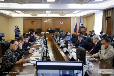 В Ил Тумэне рассмотрели отчет об исполнении госбюджета Якутии за 2024 год / ЯСИА   