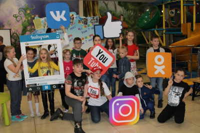 Юные пользователи соцсетей встретились на Блогер Party в ТРК «Чудо - парк» /  Алдан Алданский 