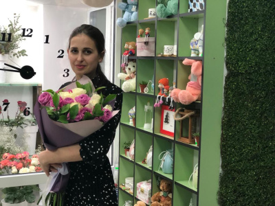 Цветы Эдема расцвели в снежном Алдане /  Алдан Алданский 