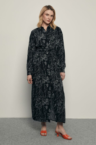 Платье с цветочным принтом и поясом