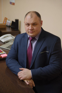 Дорогие земляки! Разрешите поздравить вас с Днём строителя /  Алдан Алданский 