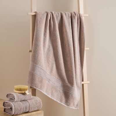 Полотенце махровое Piega, бежевое