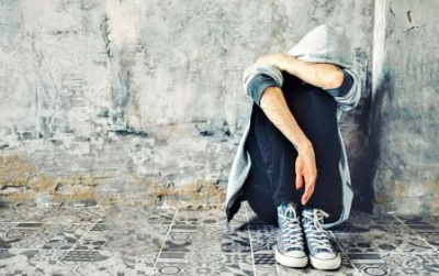 За несколько лет личность превращается в парию /   Мирнинский Мирнинский