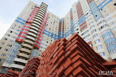 Программа по обеспечению жильём семей с пятью и более детьми в 2022 году будет продолжена / ЯСИА   