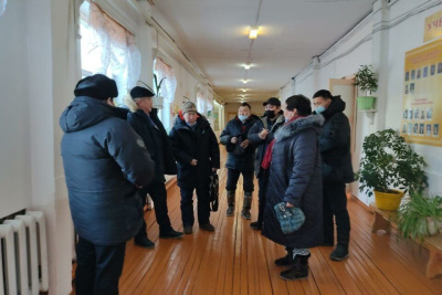 В селе Мындагай Чурапчинского района Якутии снесут ветхое здание школы / ЯСИА  Чурапчинский Республика Саха (Якутия)