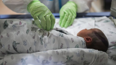 В России хотят полностью запретить суррогатное материнство / ЯСИА   