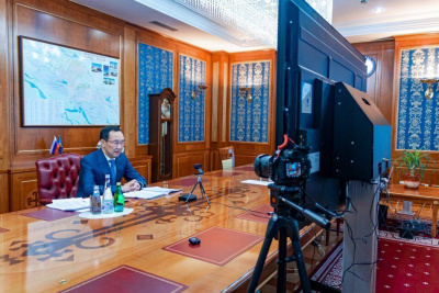 Айсен Николаев призвал глав районов приостановить выездные отчёты с участием населения / ЯСИА   Мирнинский