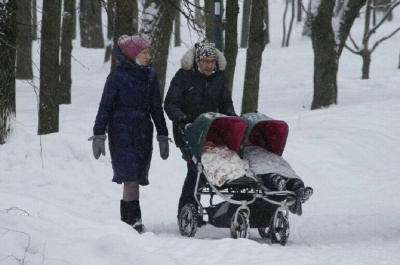 Отцам-одиночкам детей от суррогатных матерей могут дать возможность получать маткапитал / ЯСИА   