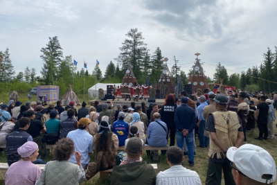 Коренным малочисленным народам Севера Якутии помогают сохранять этнокультурное наследие / ЯСИА   