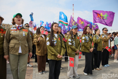 В Якутске дали старт летнему трудовому сезону студенческих отрядов / Алина Мурукова   