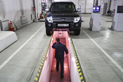 ГИБДД рассказала, кто должен проходить техосмотр / ЯСИА   