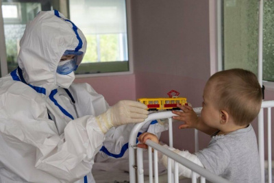 Эксперт Роспотребнадзора: Доля детей среди заболевших COVID-19 достигла 15% / ЯСИА   