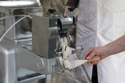 В Ленском районе Якутии начали выпускать мясные полуфабрикаты / ЯСИА  Ленский Республика Саха (Якутия)