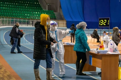 В субботу за помощью в амбулаторный центр в «Триумфе» обратились 1,2 тысячи якутян / Николай Борисов   Республика Саха (Якутия)