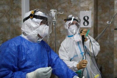 В Якутии принимаются меры оперативного закупа лекарств для лечения коронавируса / Дьулустаан Сергеев   Республика Саха (Якутия)