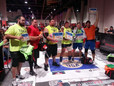 Джерри Притчет из Аризоны - победитель турнира по мас-рестлингу в Лас-Вегасе. /    