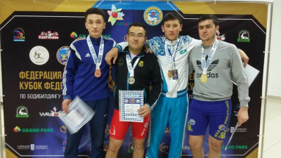 В Алматы состоялся Кубок «Тенгри» по мас-рестлингу /    Город Москва