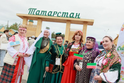 Около 50 тысяч гостей объединил Сабантуй в Якутске / ЯСИА Якутск Якутск Республика Саха (Якутия)