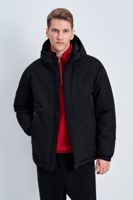 Утепленная куртка с манжетами