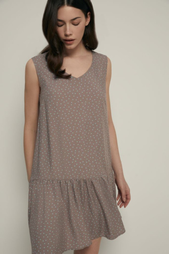 Сарафан силуэта трапеция с v-образным вырезом