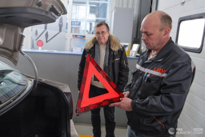 Правительство РФ отказалось от идеи видеофиксации техосмотра / ЯСИА   