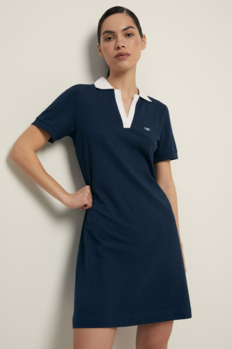 Платье с контрастным воротником